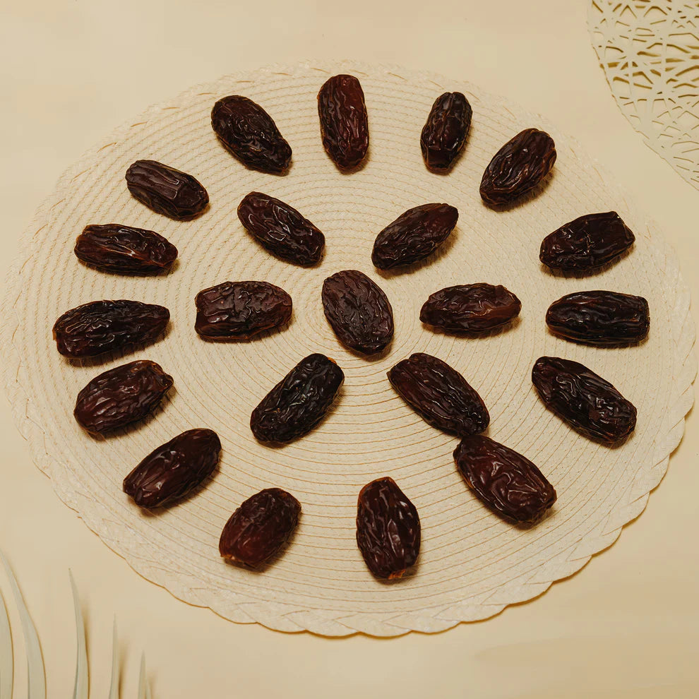 Large Premium Palestinian Medjool Dates (900g)