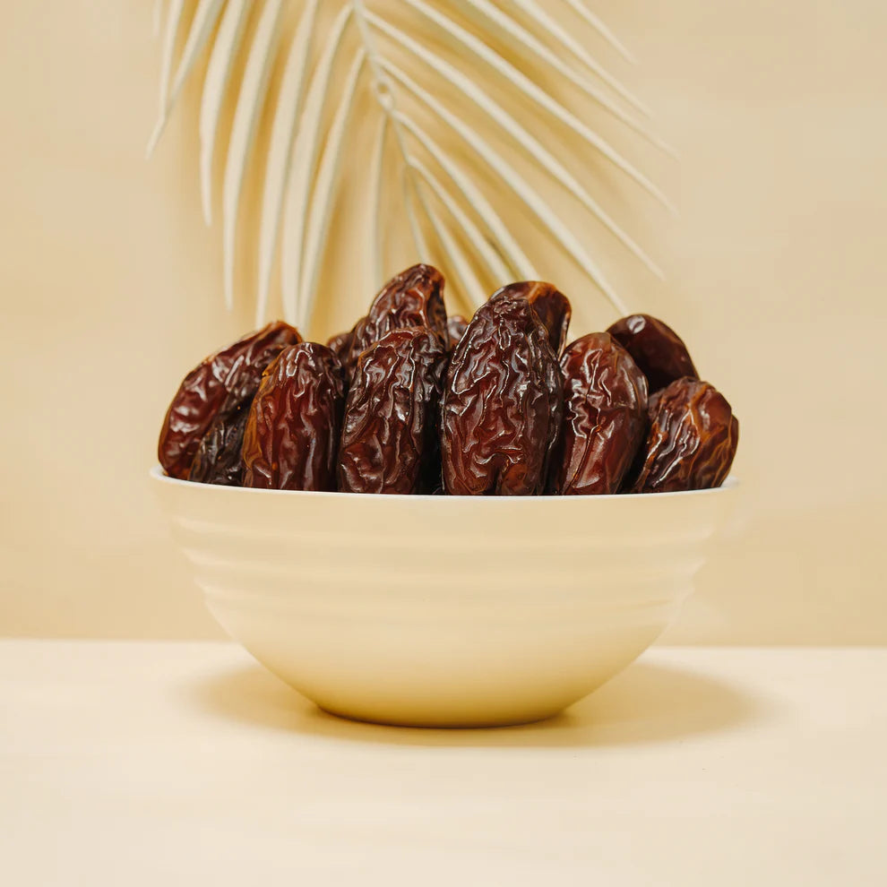 Large Premium Palestinian Medjool Dates (900g)